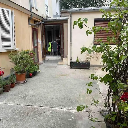Chezadrienparis - De 90m2 En Souplex París