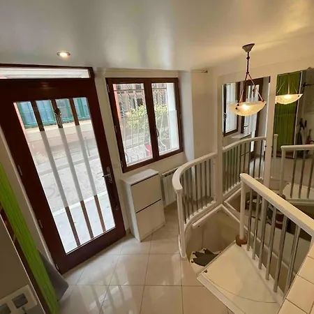 Apartament Chezadrienparis - De 90m2 En Souplex Paryż