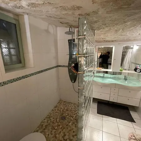 Chezadrienparis - De 90m2 En Souplex