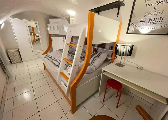 Chezadrienparis - De 90m2 En Souplex *