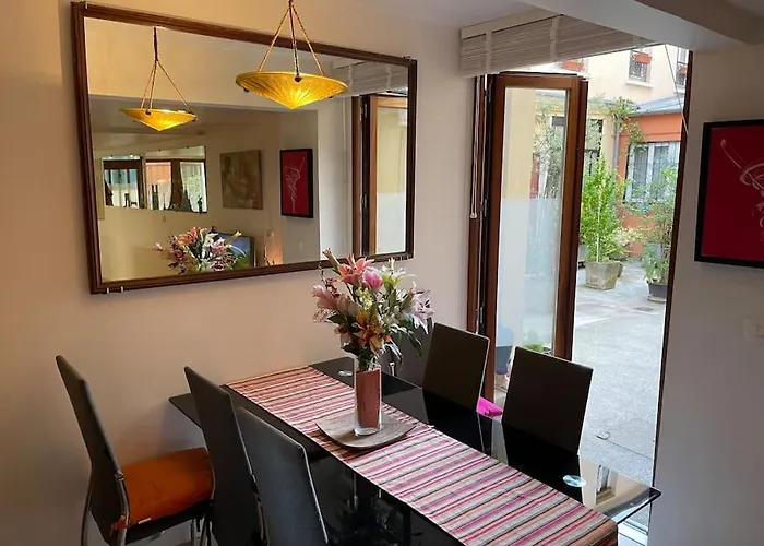 Appartement Chezadrienparis - De 90m2 En Souplex