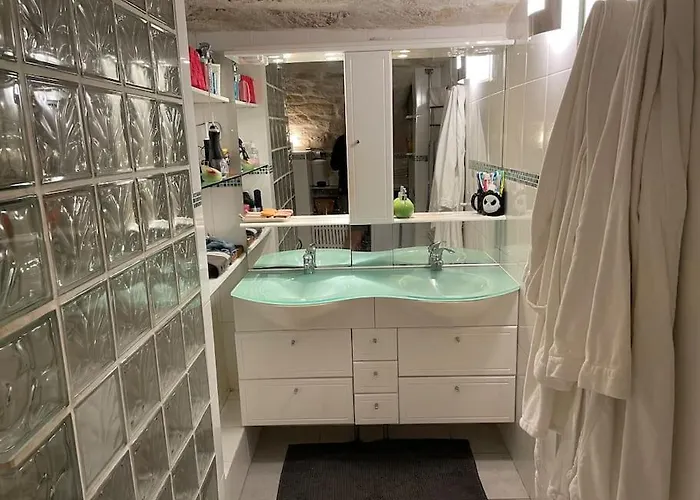 Chezadrienparis - De 90m2 En Souplex *