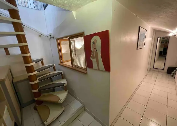 Chezadrienparis - De 90m2 En Souplex Appartement *