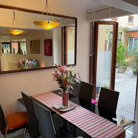 דירה Chezadrienparis - De 90m2 En Souplex